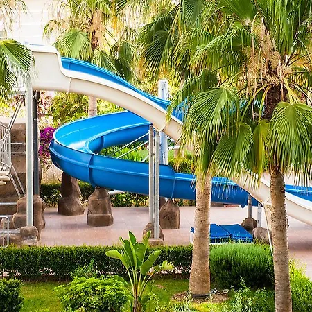 Crystal Garden אלאניה
