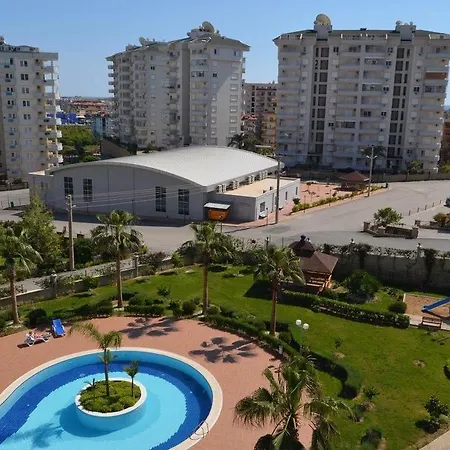 Crystal Garden Daire *