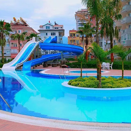Crystal Garden Daire *